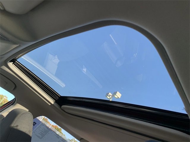 New 2025 Toyota RAV4 XLE image 28