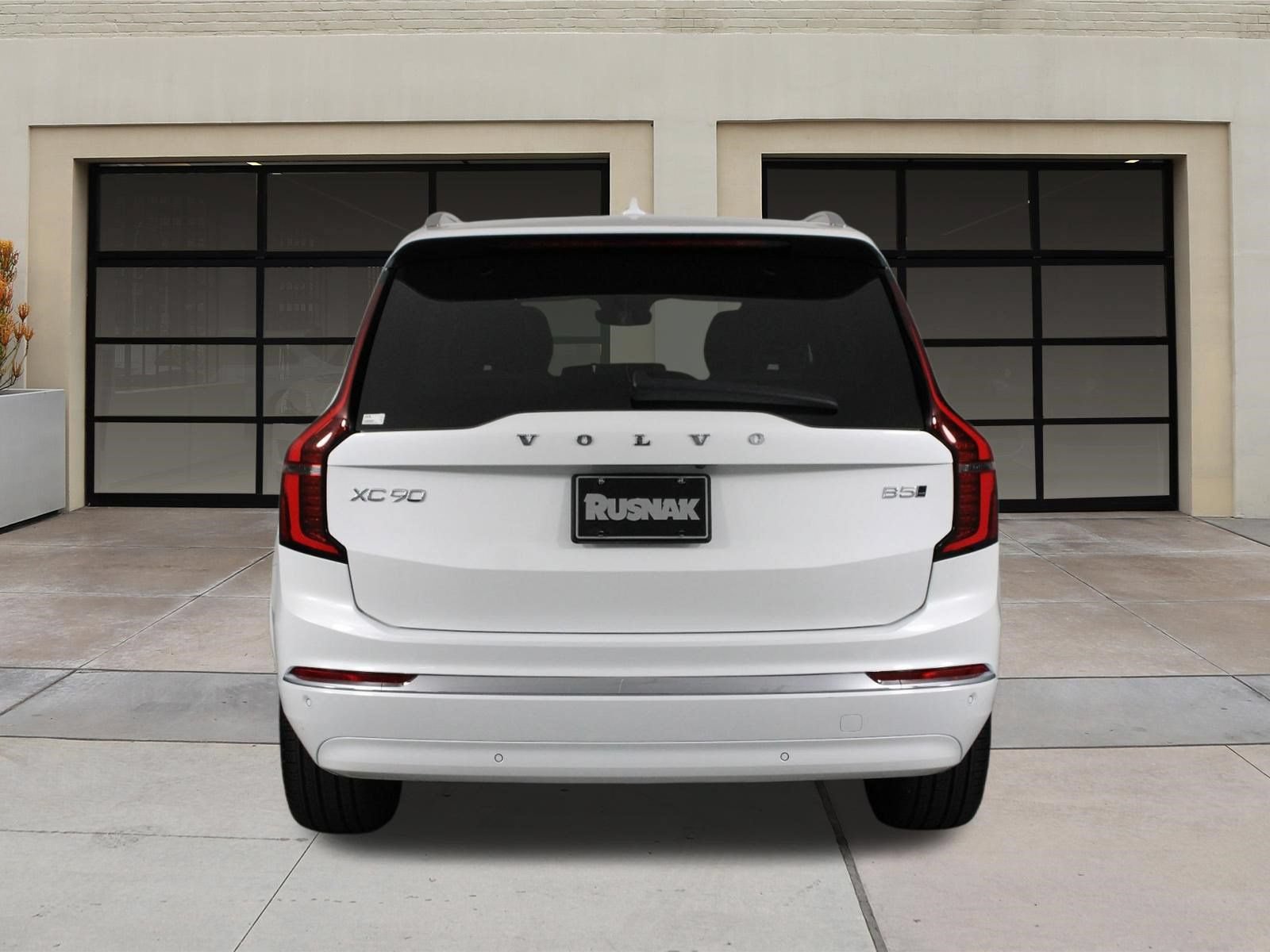 Certified 2026 Volvo XC90 B5 Core AWD/4WD image 5