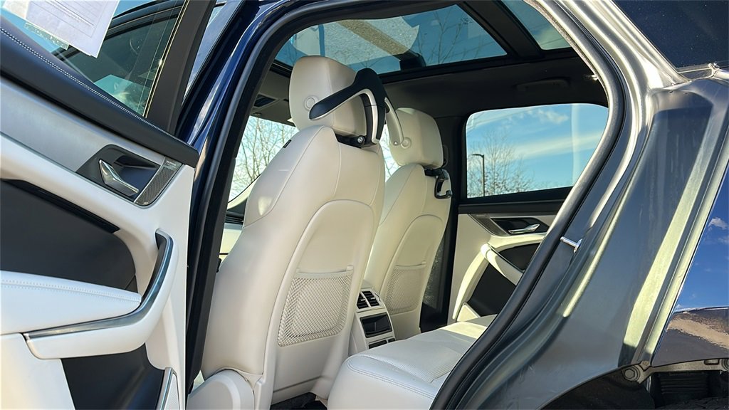 Used 2025 Jaguar F-PACE R-Dynamic S image 22