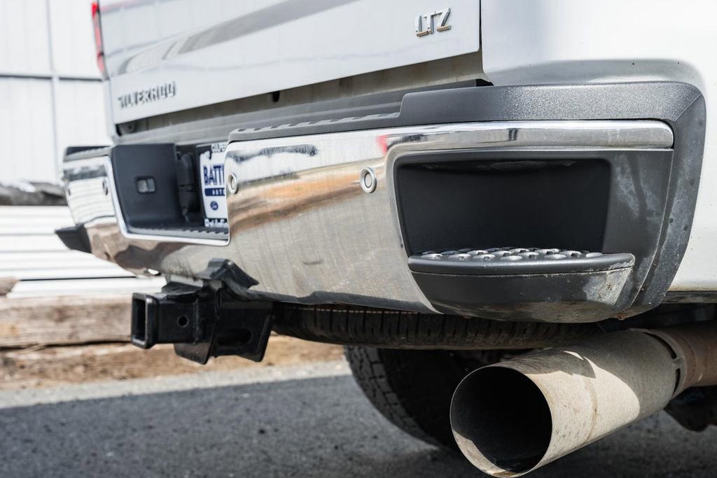 Used 2015 Chevrolet Silverado 2500 LTZ w/ Duramax Plus Package image 6