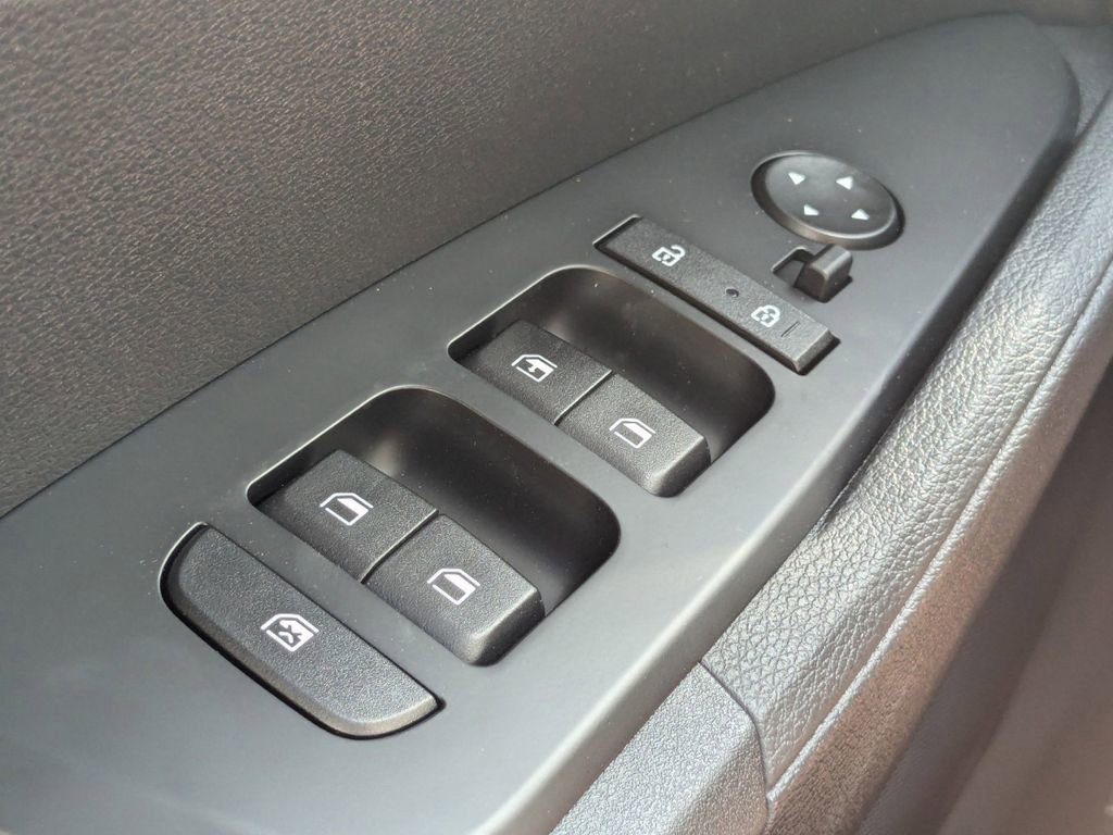 Used 2024 Kia Sportage LX image 23