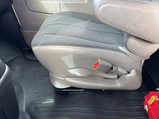 Used 2024 Chevrolet Express 2500 Work Van w/ Driver Convenience Package image 40