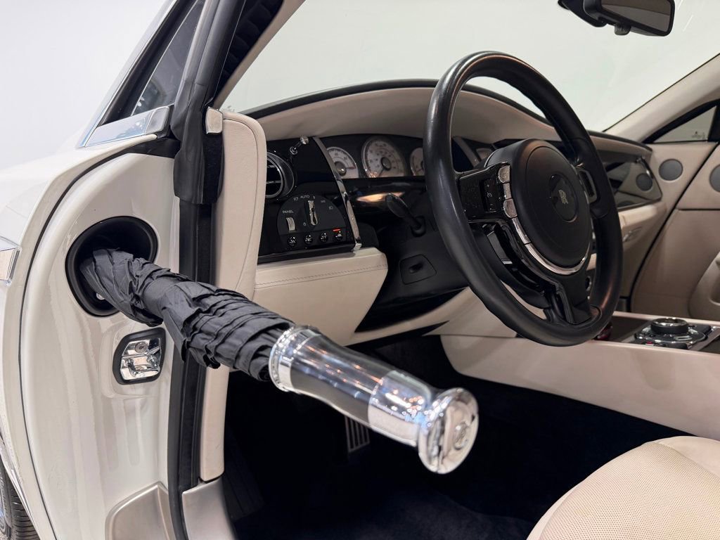 Used 2019 Rolls-Royce Wraith image 40