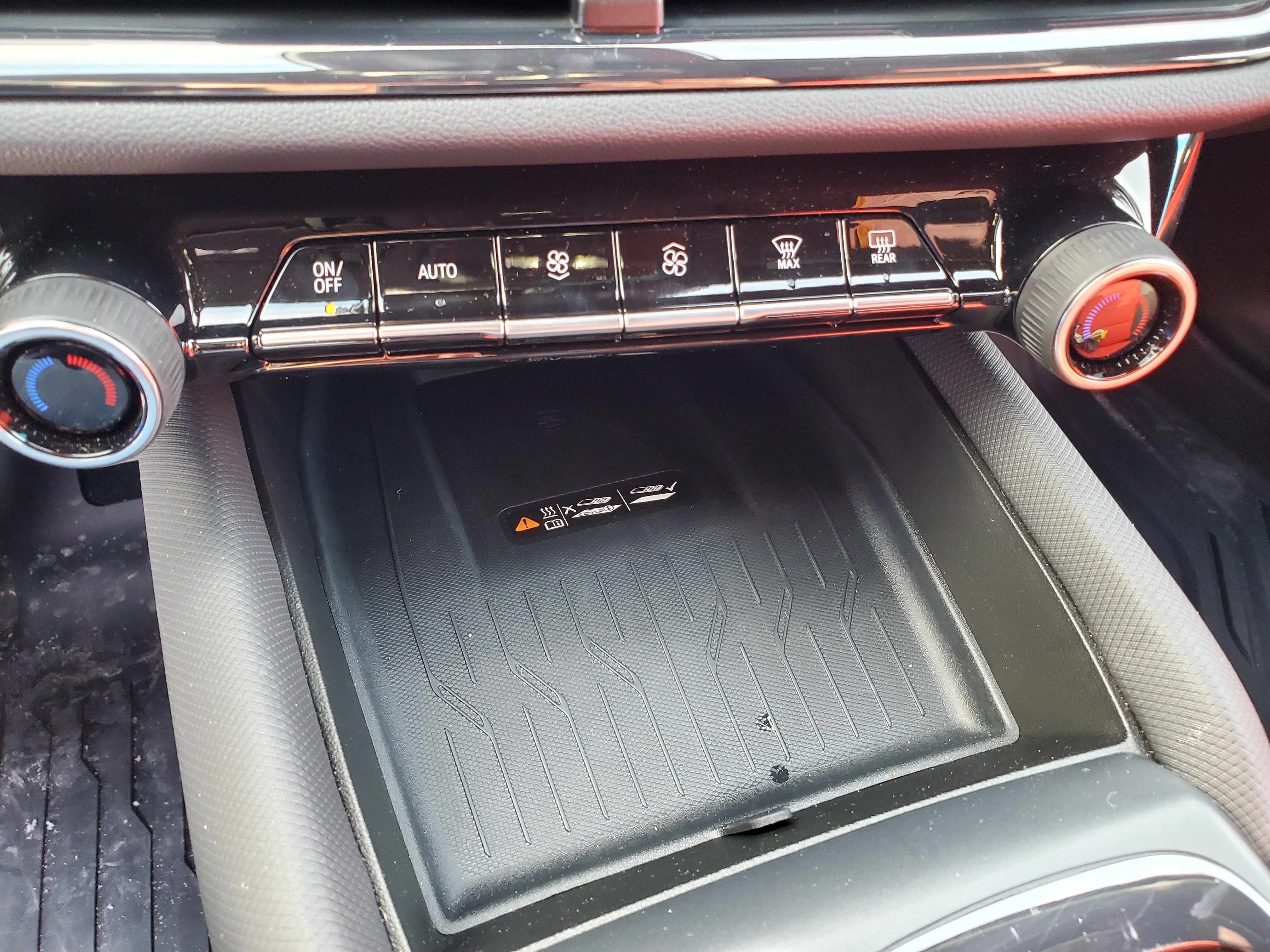 New 2025 Chevrolet Equinox EV RS w/ Active Safety Package 3 image 21