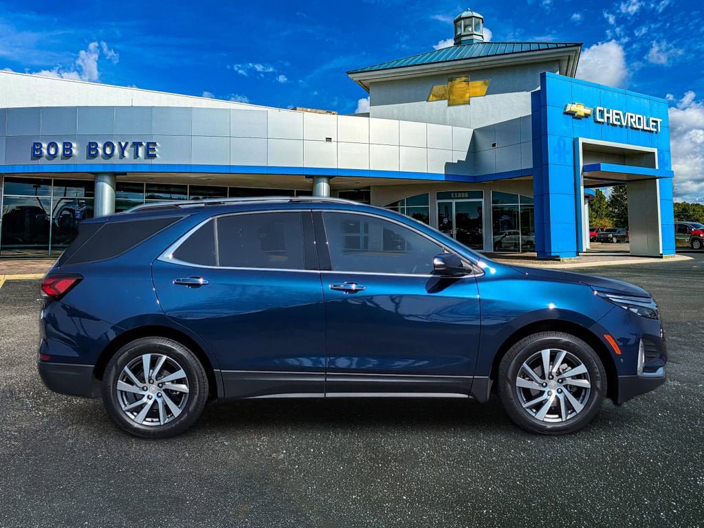 Certified 2023 Chevrolet Equinox Premier image 2