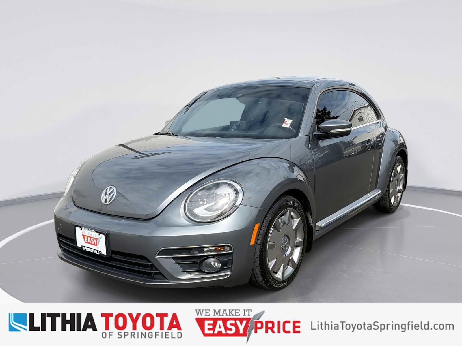 Used 2014 Volkswagen Beetle TDI image 1