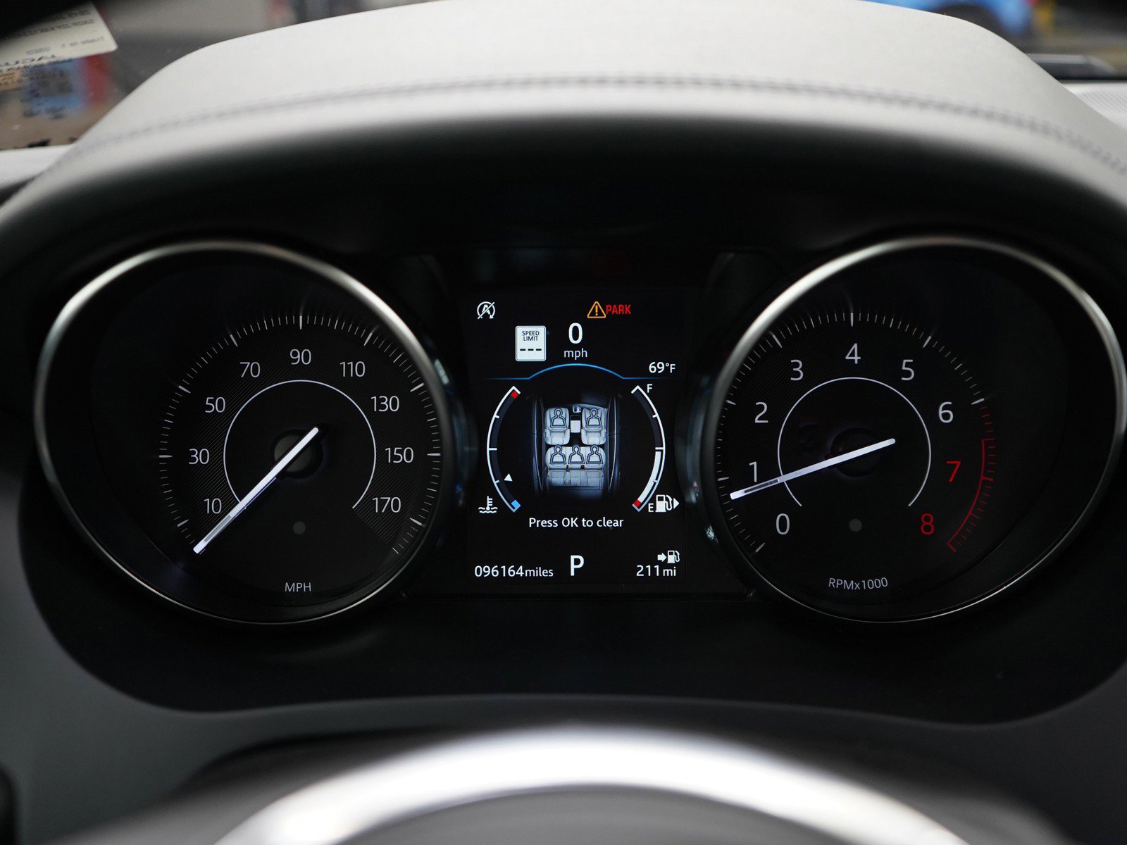 Used 2019 Jaguar E-PACE S image 26