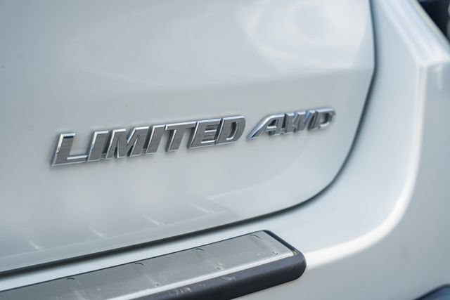 Used 2019 Toyota Highlander Limited Platinum AWD/4WD image 8