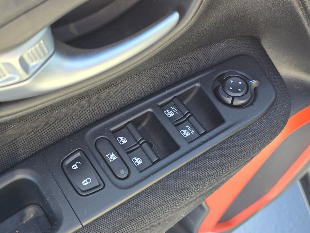 Used 2019 Jeep Renegade Sport AWD/4WD image 23