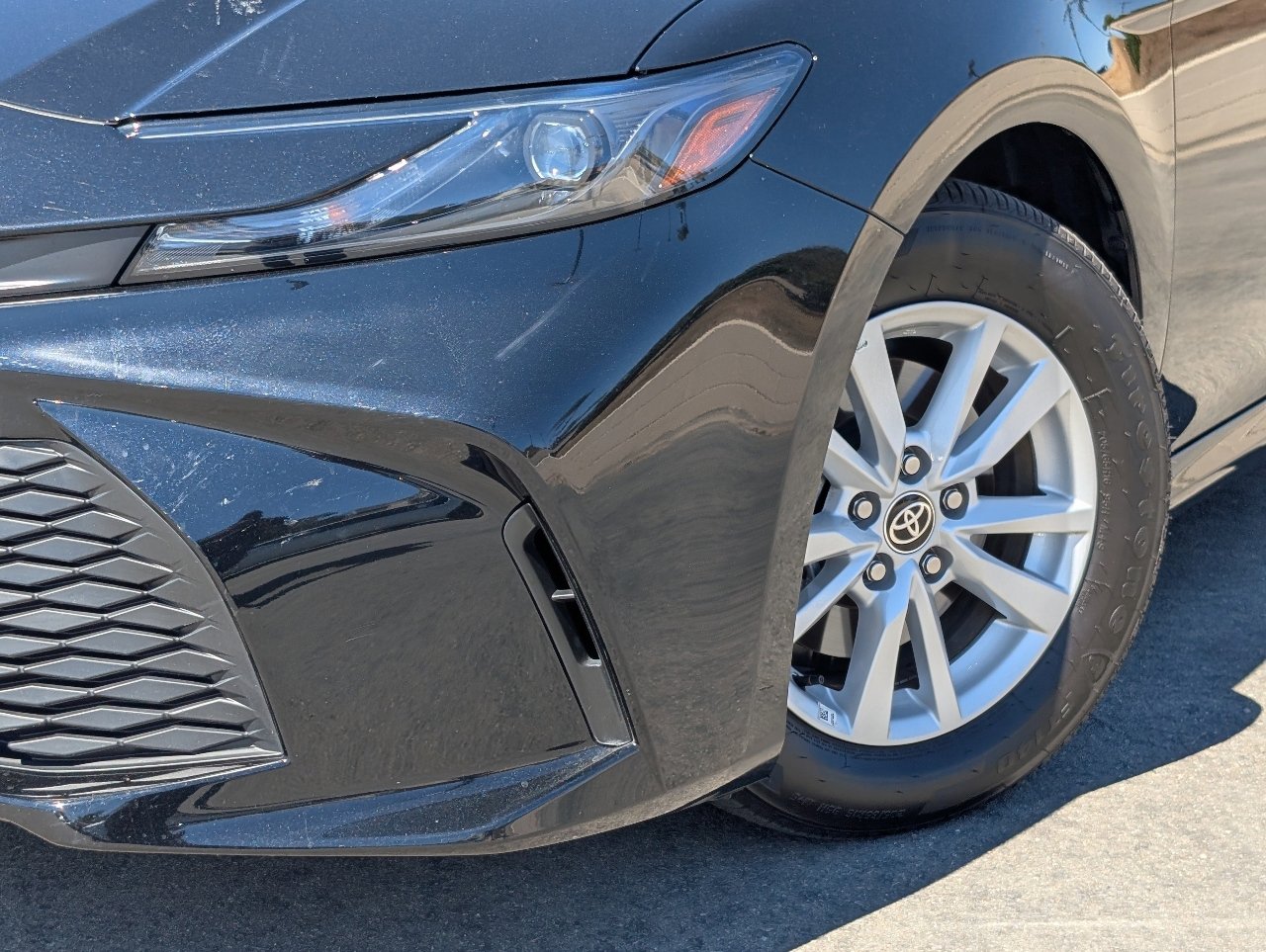 Used 2026 Toyota Camry LE image 10