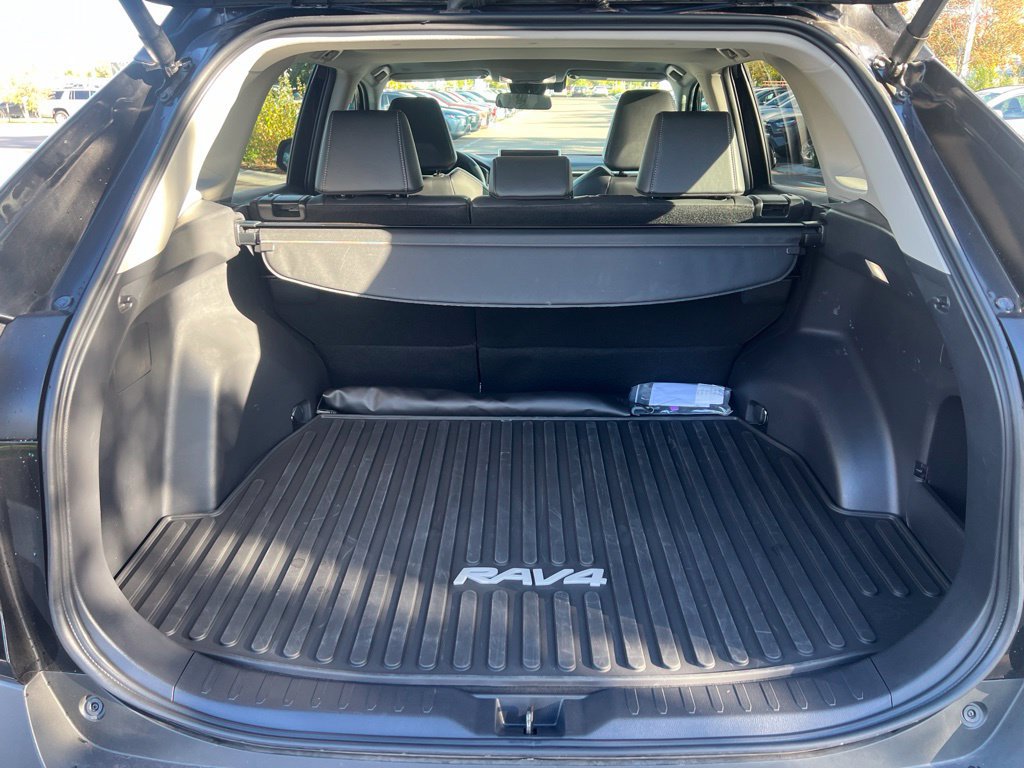 Used 2025 Toyota RAV4 XLE Premium w/ Weather Package AWD/4WD image 19