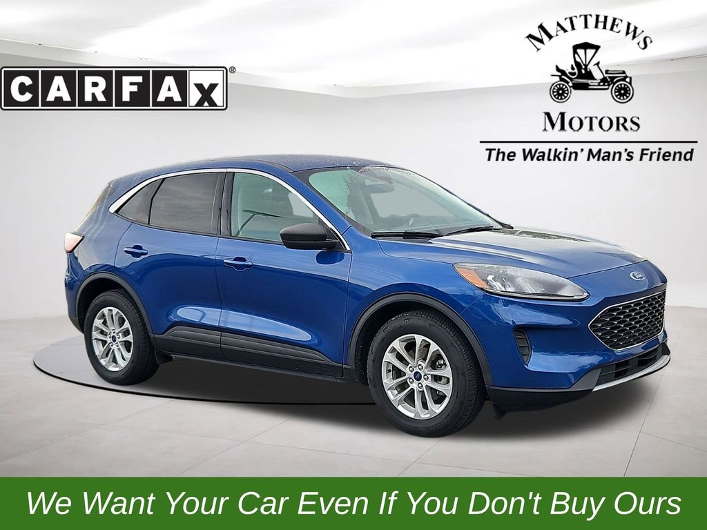 Used 2022 Ford Escape SE image 1