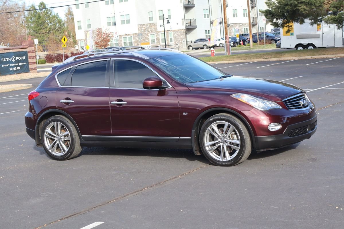 Used 2015 INFINITI QX50 Journey w/ Premium Package image 2