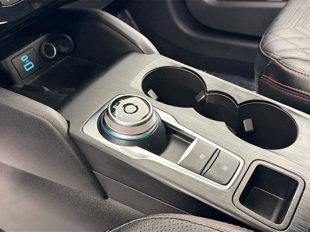 Used 2023 Ford Escape ST-Line Elite w/ Premium Technology Package image 17