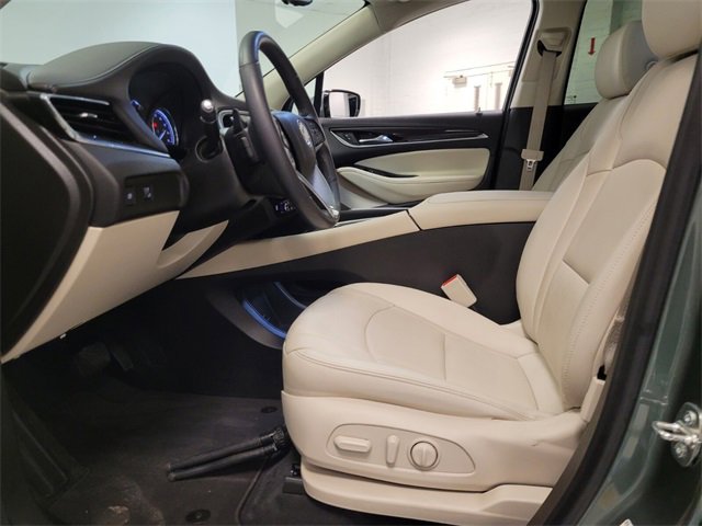 Used 2024 Buick Enclave Essence w/ Experience Buick Package image 10