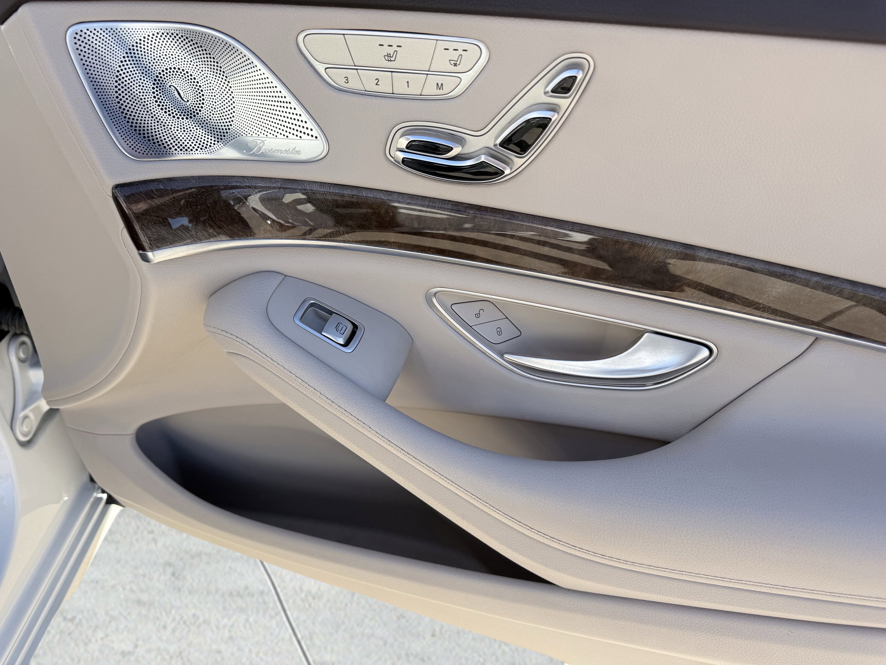 Used 2015 Mercedes-Benz S 550 Sedan w/ Premium 1 Package image 44