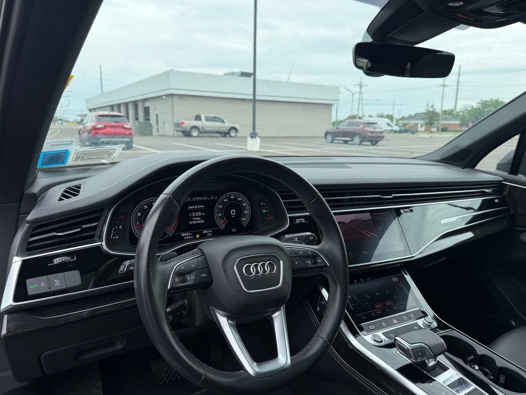 Used 2025 Audi Q7 3.0T Premium Plus AWD/4WD image 11
