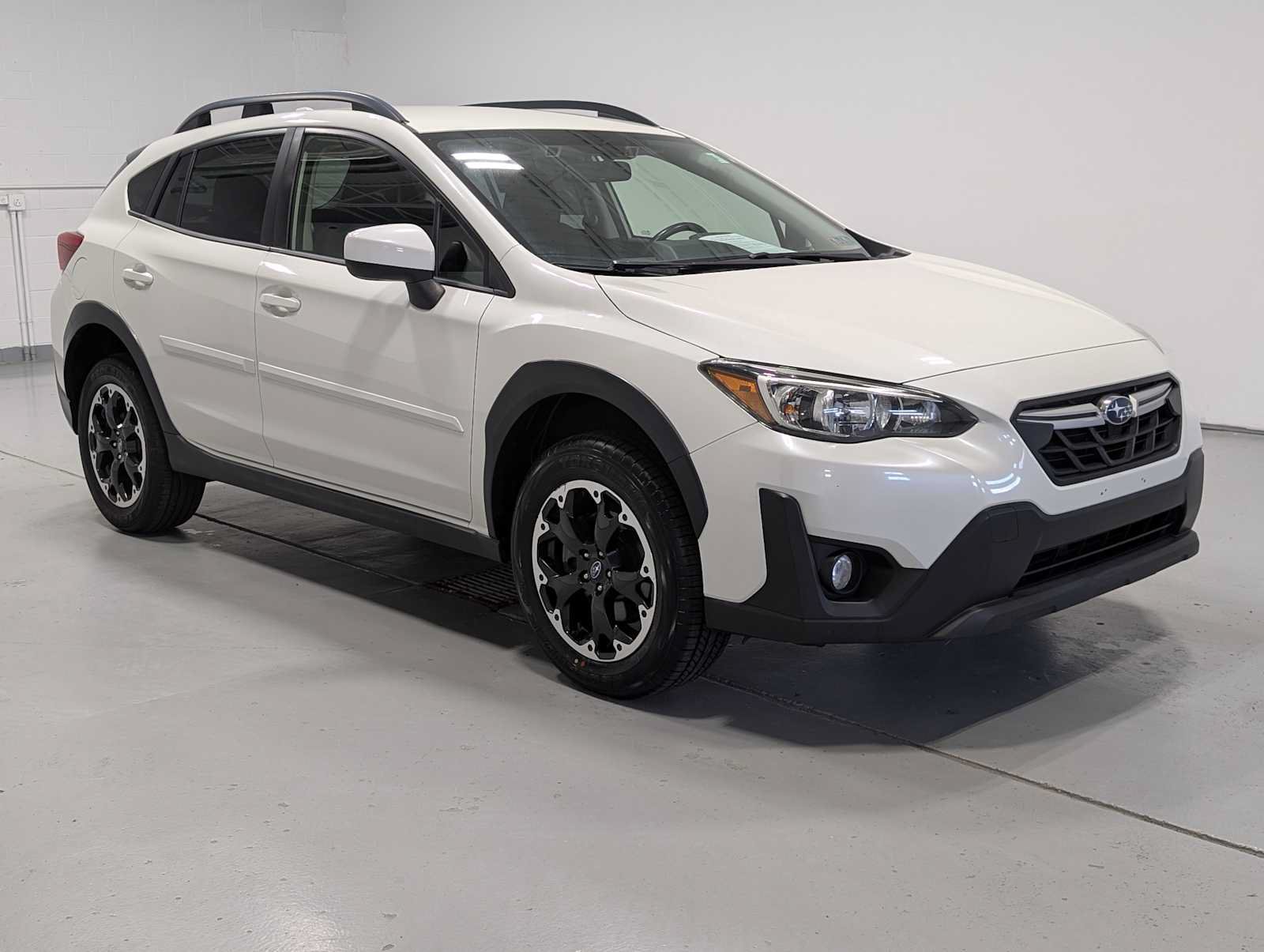 Used 2021 Subaru Crosstrek 2.0i Premium AWD/4WD image 6