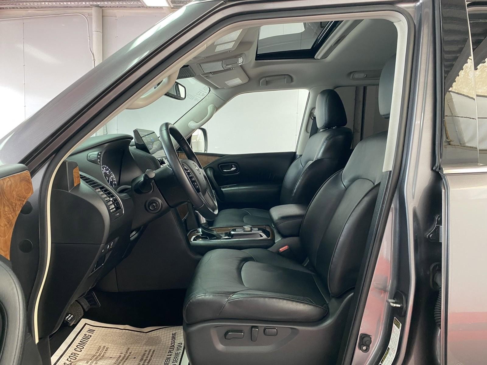 Used 2023 Nissan Armada SL w/ Captain's Chairs Package image 25