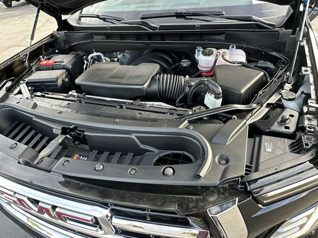 New 2025 GMC Yukon XL Elevation image 31