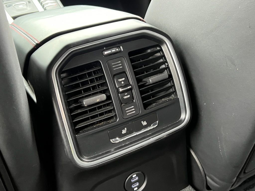 Used 2021 Porsche Macan GTS w/ Sport Chrono Package image 19