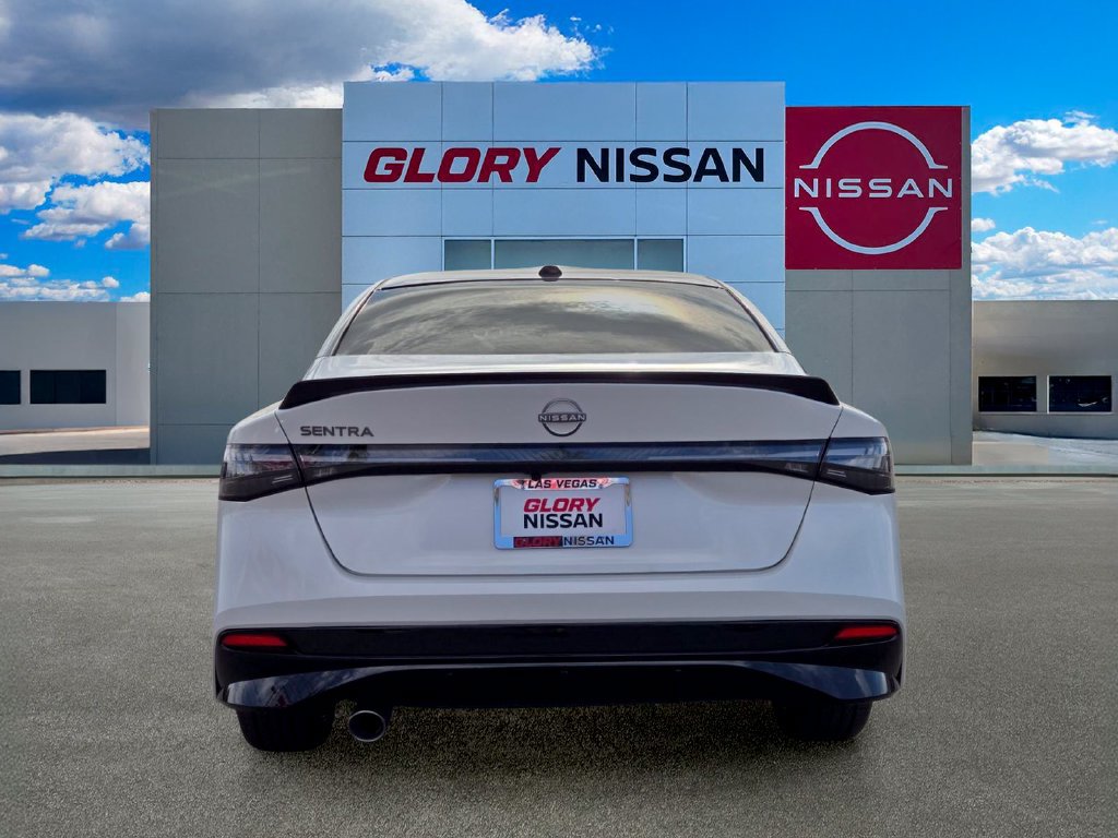 New 2027 Nissan Sentra SR w/ Floor Mat Package FWD image 6