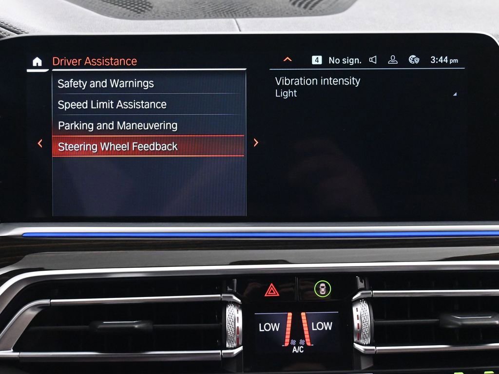 Used 2020 BMW X5 xDrive40i w/ M Sport Package image 40