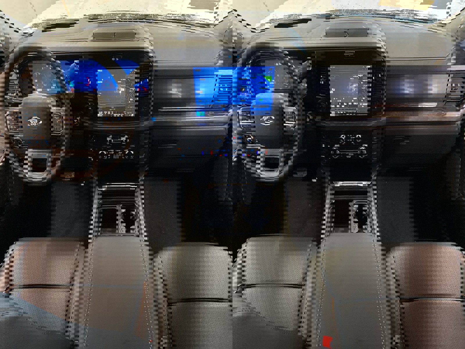 New 2026 Ford F350 Lariat w/ Lariat Ultimate Package image 10