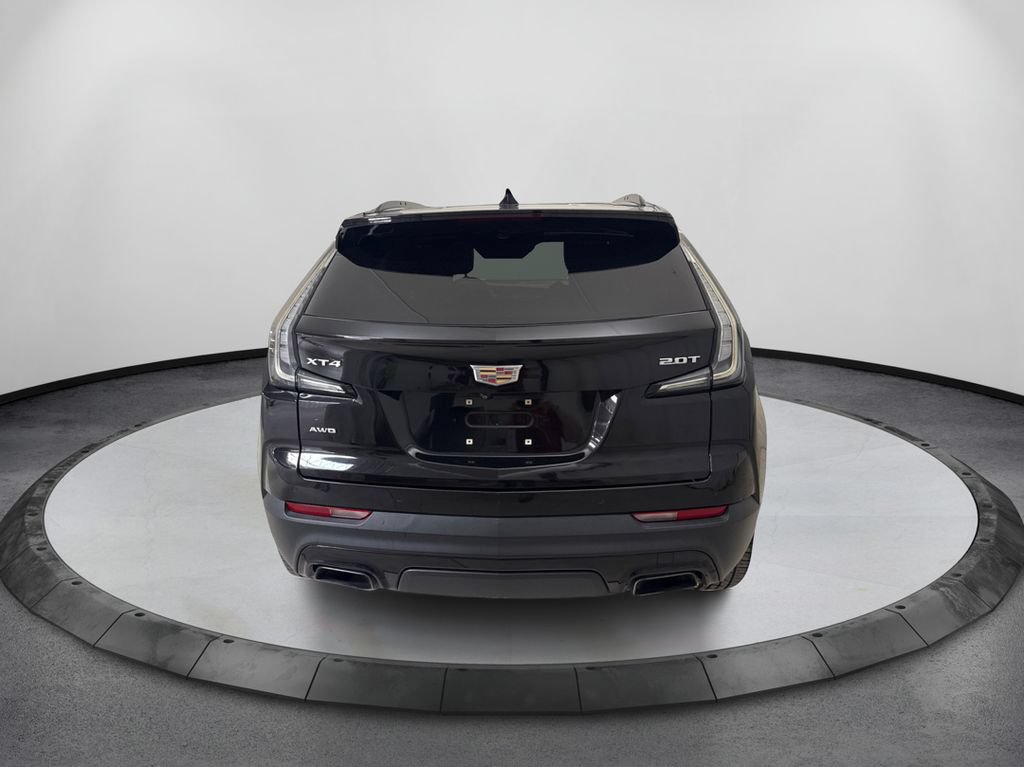 Used 2019 Cadillac XT4 Sport w/ Cold Weather Package AWD/4WD image 6