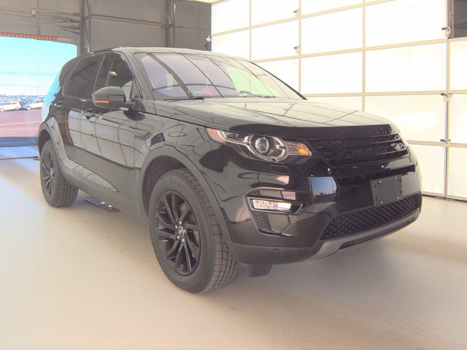 Used 2019 Land Rover Discovery Sport AWD/4WD image 6