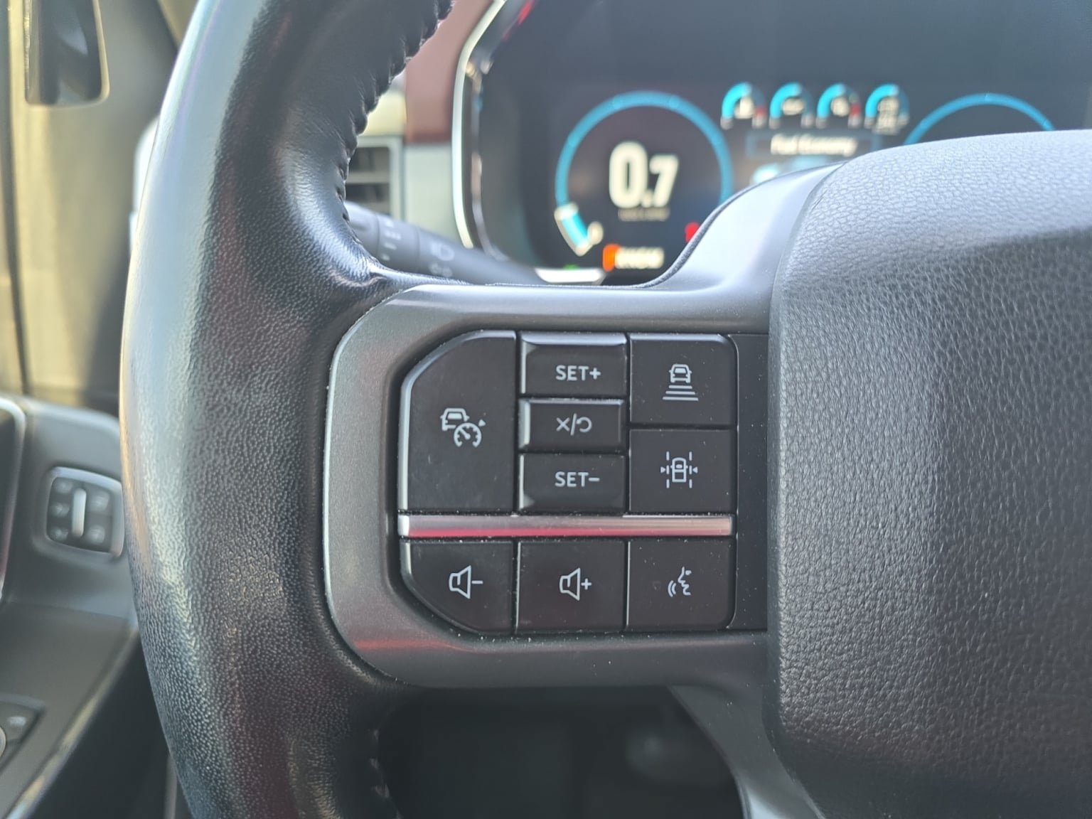 Used 2021 Ford F150 Lariat w/ Equipment Group 502A High AWD/4WD image 22