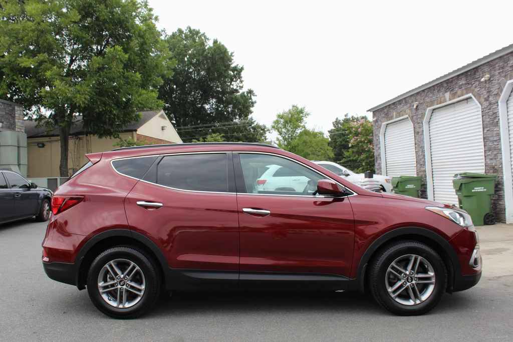 Used 2017 Hyundai Santa Fe Sport AWD/4WD image 4