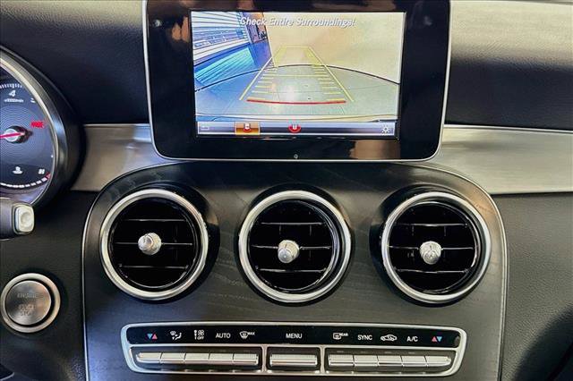 Used 2019 Mercedes-Benz GLC 300 4MATIC image 14