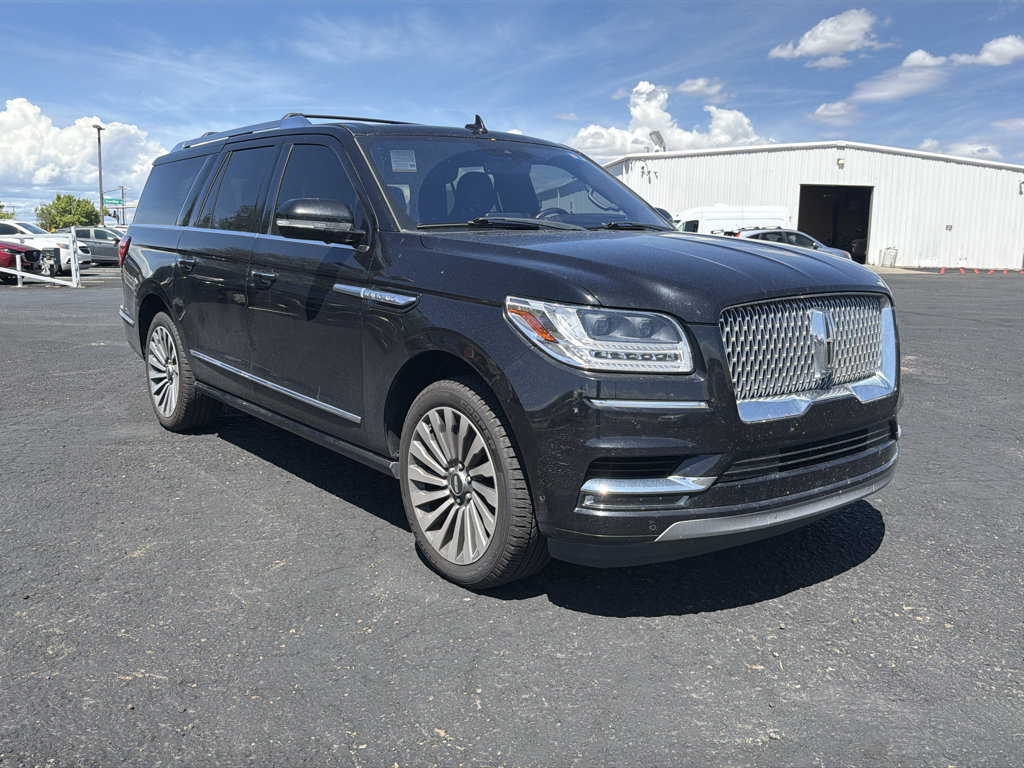 Used 2020 Lincoln Navigator L Reserve w/ Luxury Package AWD/4WD image 1