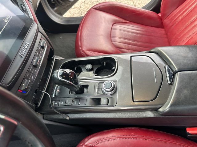 Used 2017 Maserati Ghibli S image 23