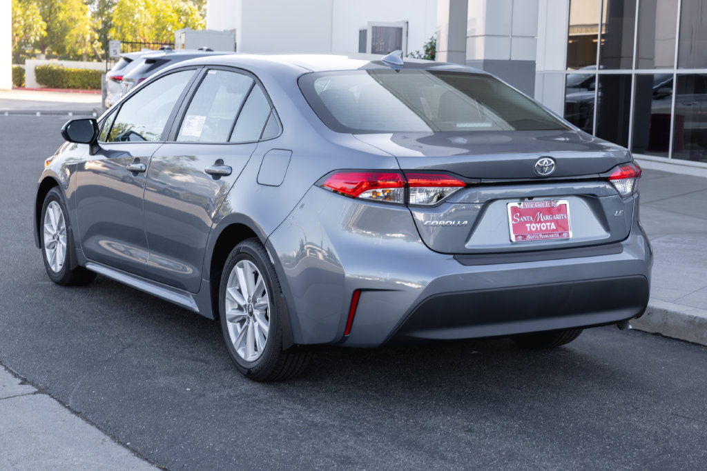 New 2027 Toyota Corolla LE FWD image 7