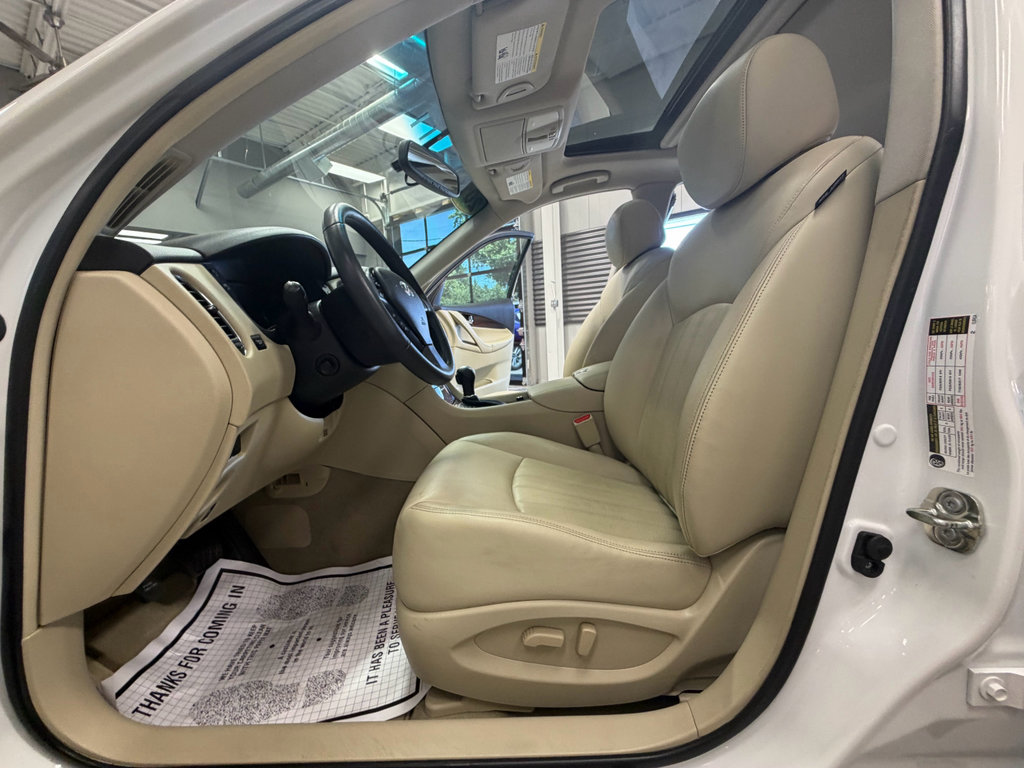 Used 2017 INFINITI QX50 AWD w/ Premium Plus Package image 57