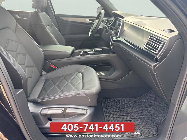 Used 2024 Volkswagen Atlas Cross Sport SE AWD/4WD image 27