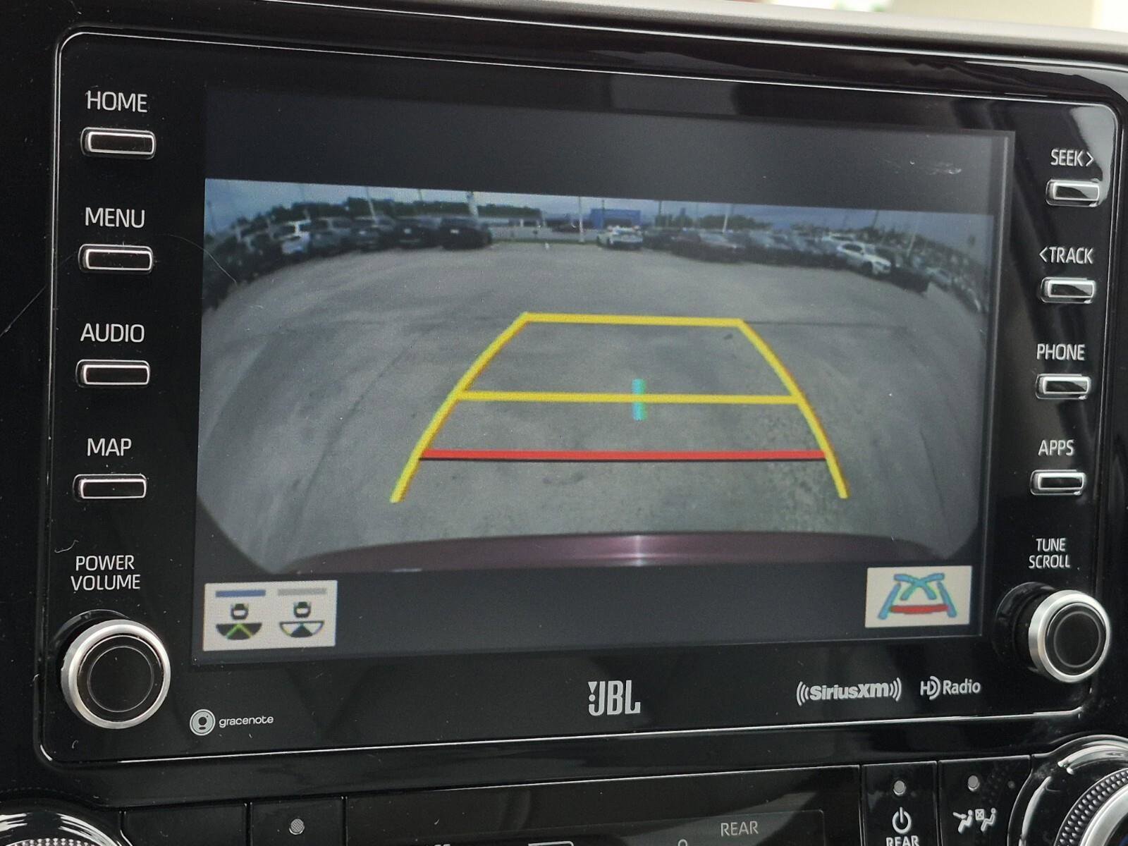 Used 2021 Toyota Highlander Limited AWD/4WD image 31