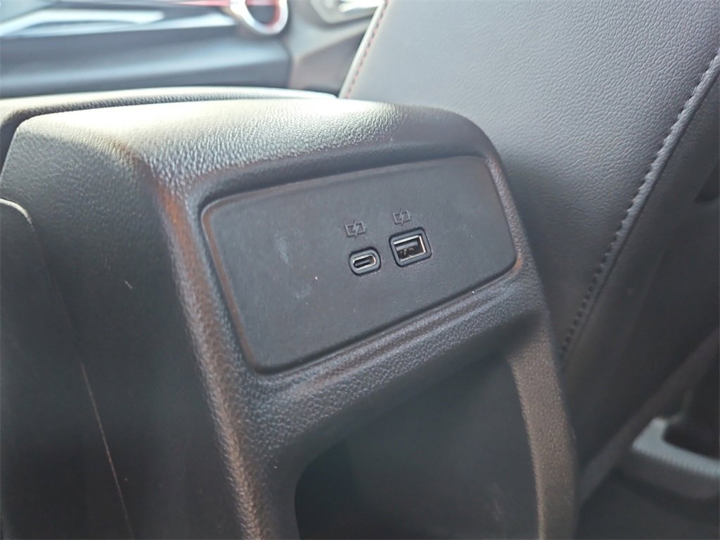 Used 2024 Chevrolet Trax RS w/ Sunroof Package image 29