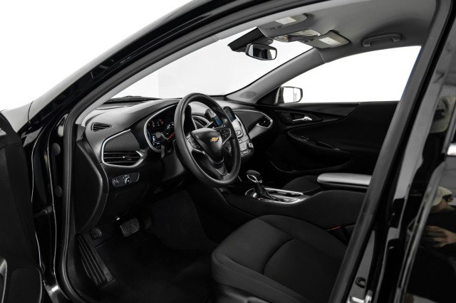 Used 2021 Chevrolet Malibu LS image 11