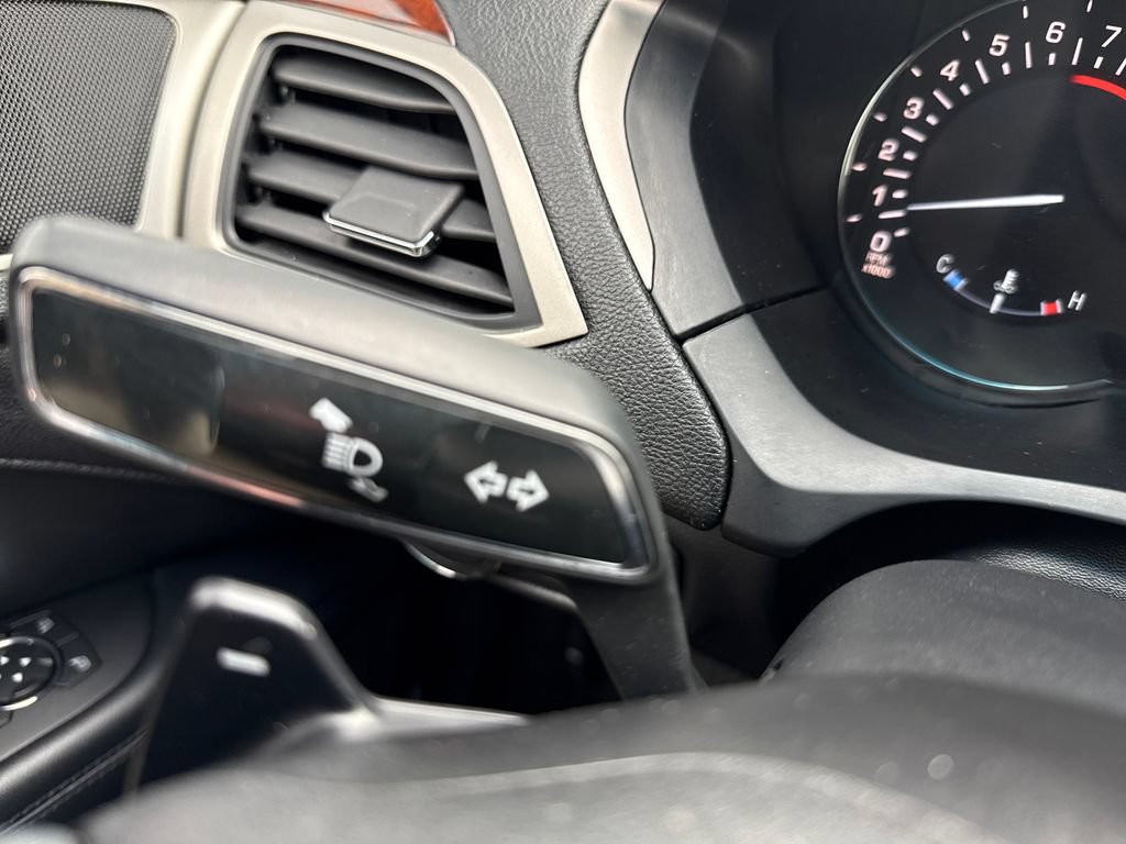 Used 2017 Lincoln MKZ Select FWD image 18