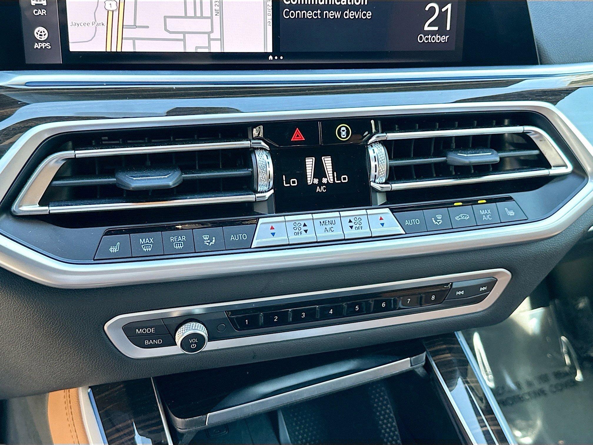 Certified 2023 BMW X5 xDrive45e w/ Parking Assistance Package image 16