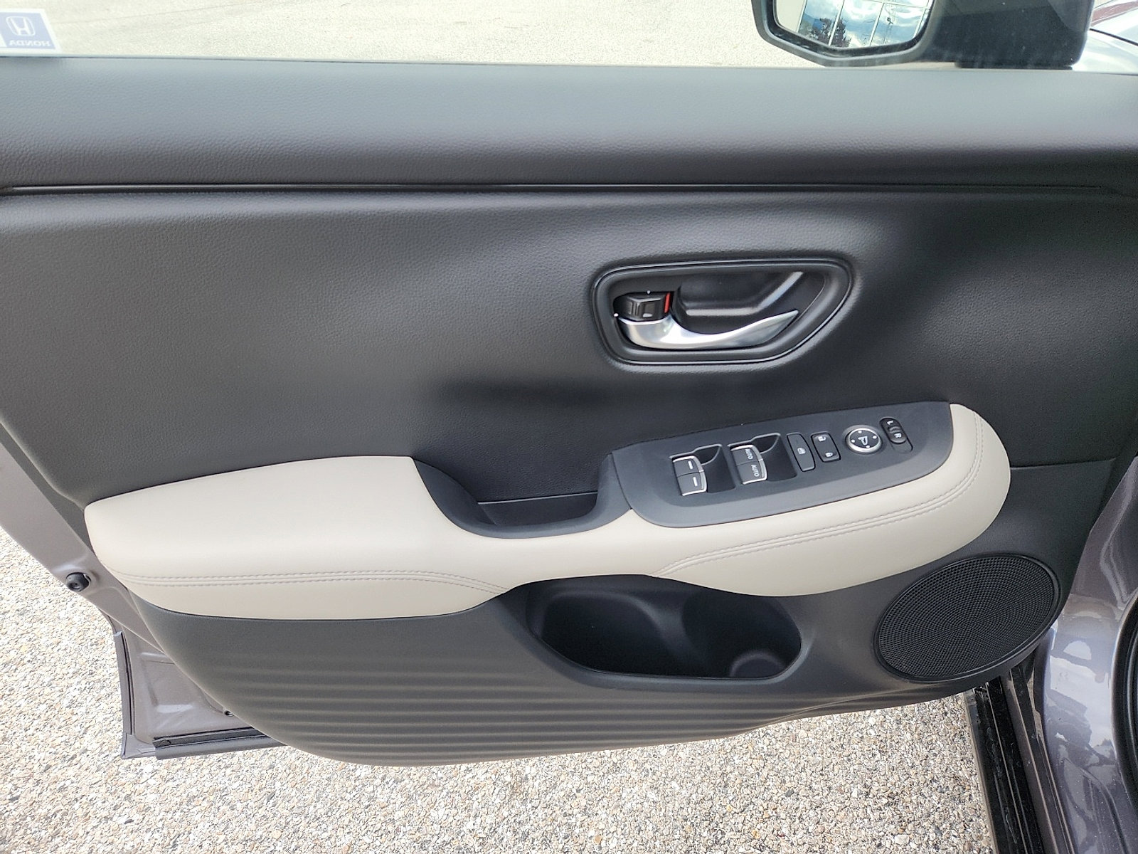 New 2026 Honda HR-V EX-L image 8