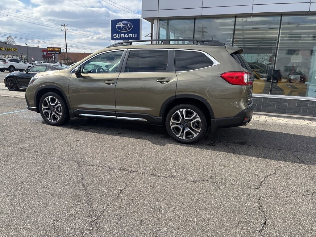 Certified 2023 Subaru Ascent Limited w/ Technology Package image 10