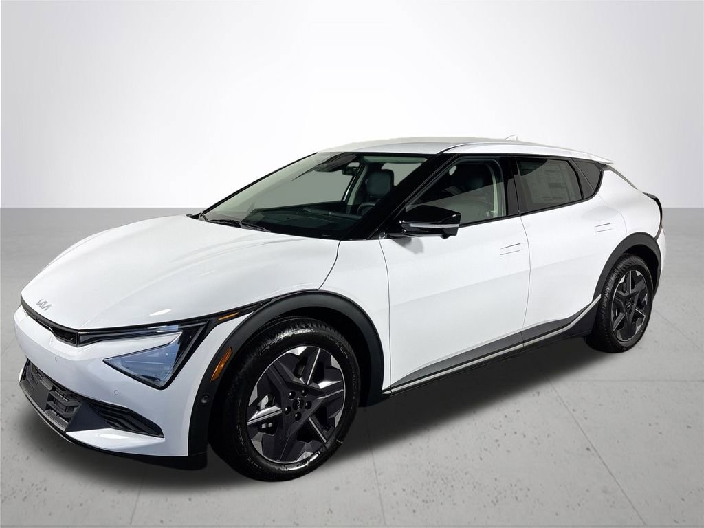 New 2025 Kia EV6 Light w/ Light LR Technology Package image 2
