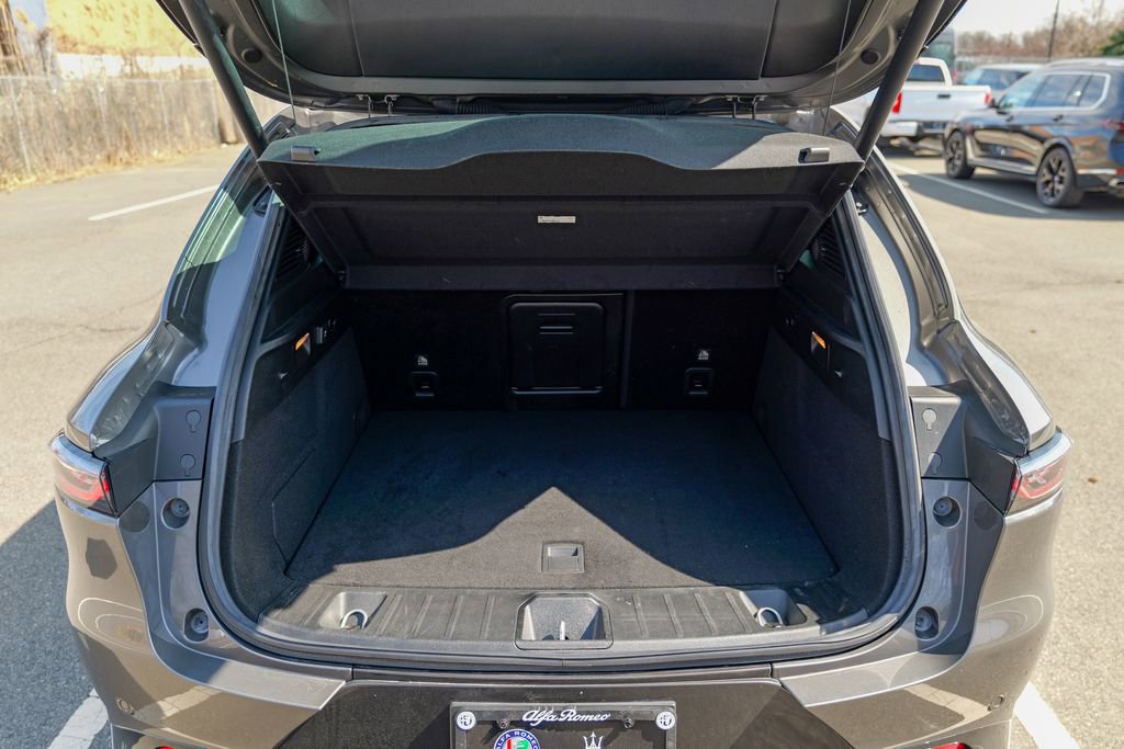 Used 2024 Alfa Romeo Tonale Veloce w/ Active Assist Package image 53