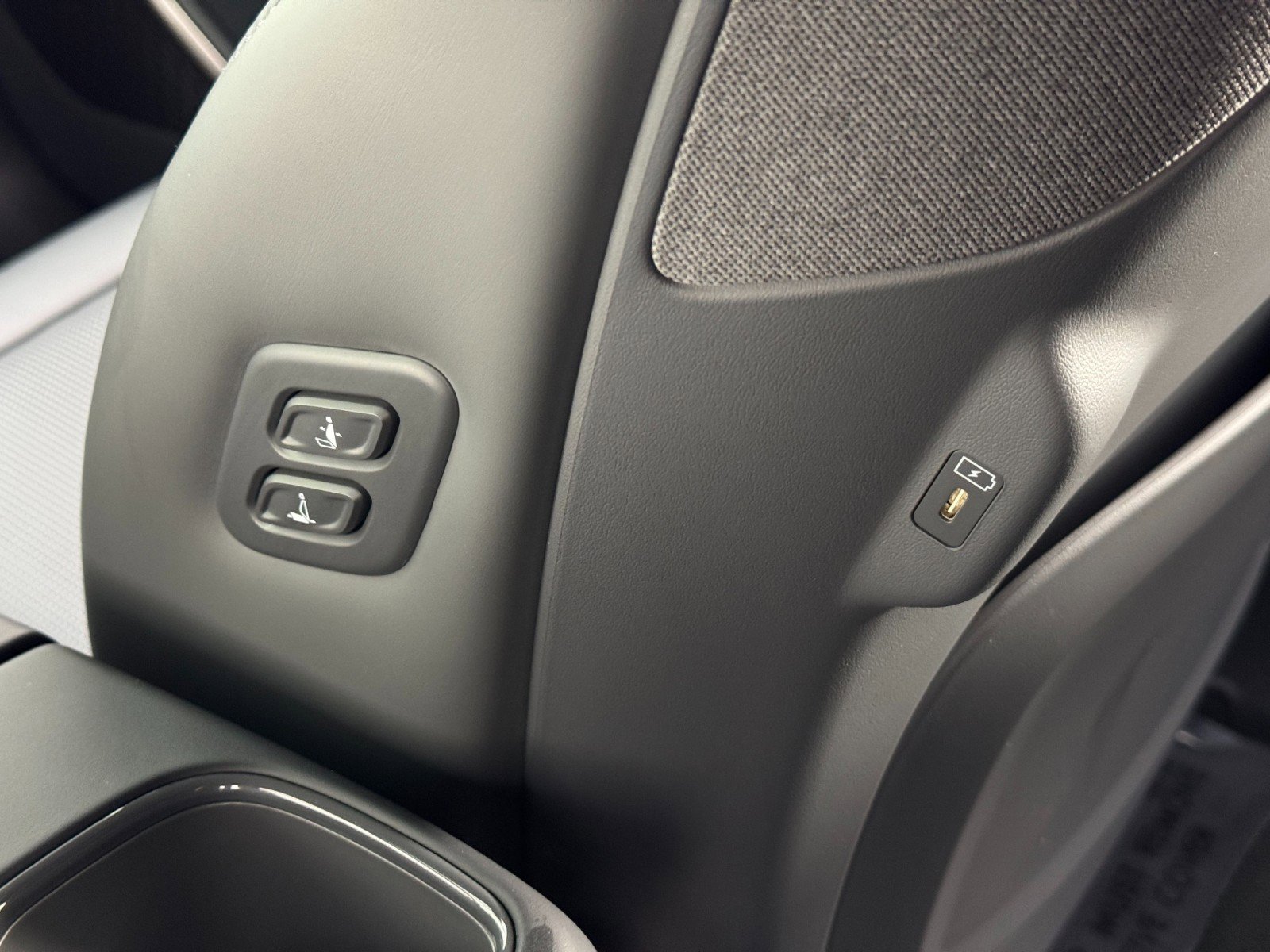 Used 2024 Kia EV9 Light image 37