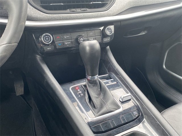 Used 2024 Jeep Compass Latitude image 27