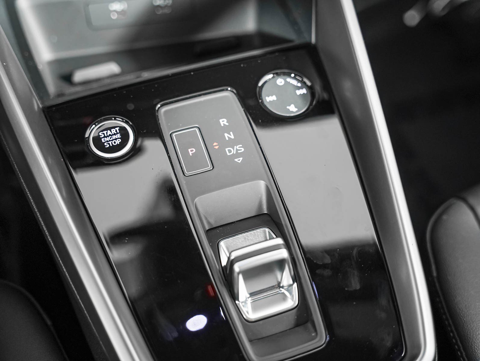 Certified 2024 Audi A3 2.0T Premium w/ Convenience Package FWD image 19